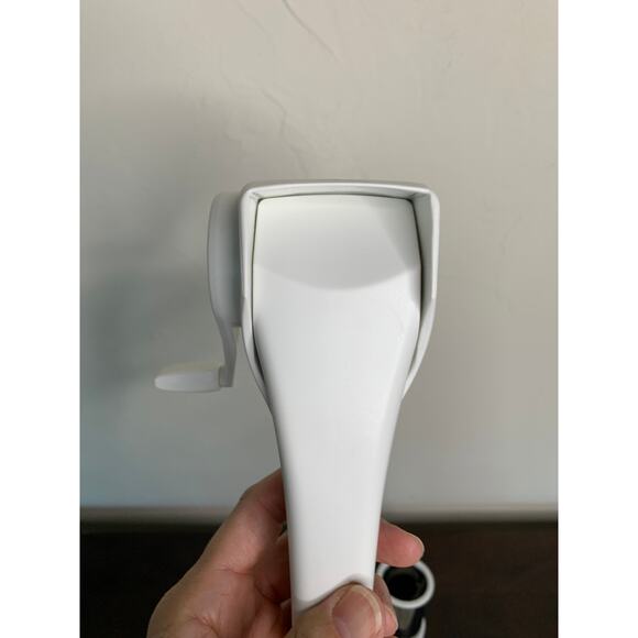 White Cheese Grater Slicer Three Cylinders Manual Excellent condition - Picture 4 of 4